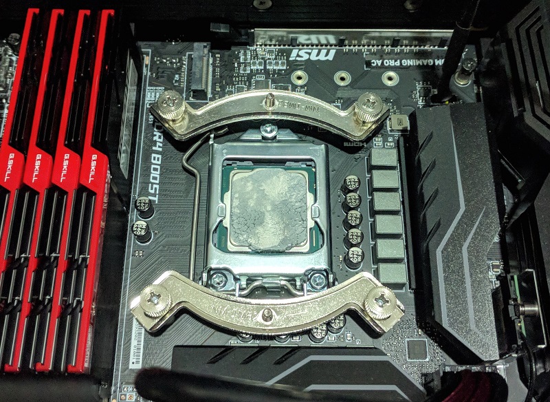 How to remove thermal paste