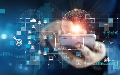 Tech enthusiast in California staying updated with AI, gadgets, and digital trends on smartphone and computer.